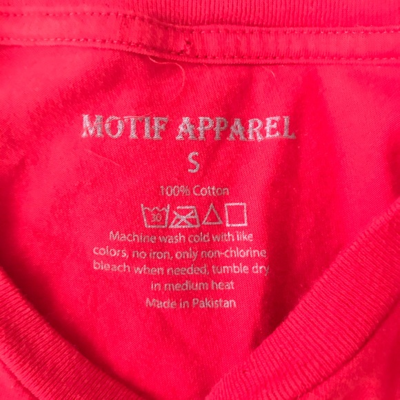 Red California State Flag Tshirt - Picture 3 of 4